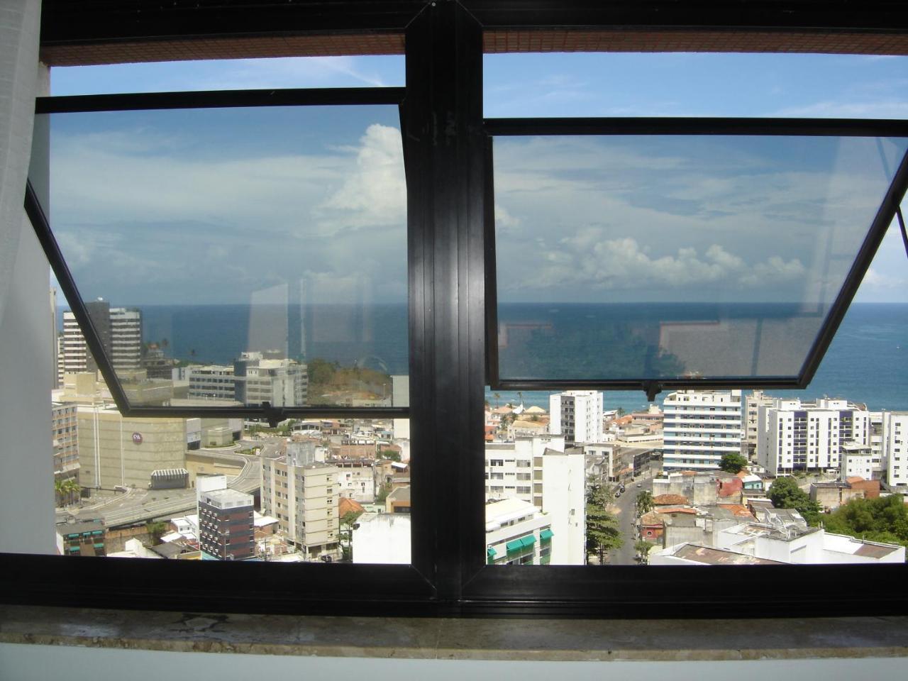Flat Luxo Bem Localizado No Bairro Da Barra Salvador Lejlighed Eksteriør billede